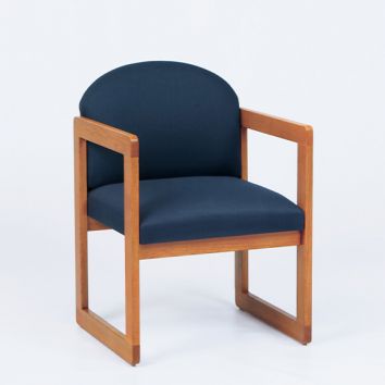 small_Guest Chair.jpg